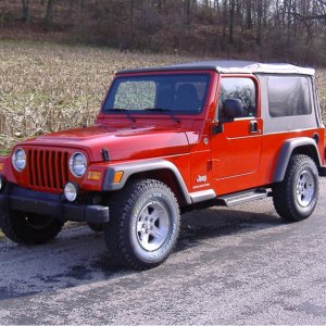 2005 LJ