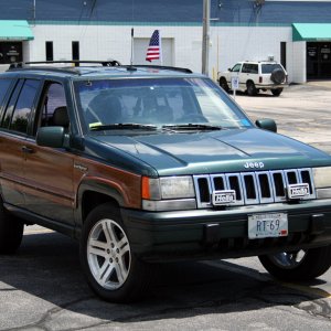 Grand Wagoneer