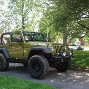 Finally a nice day to take the top off the Heep