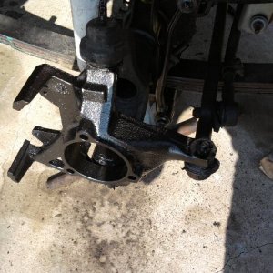 STEERING KNUCKLE