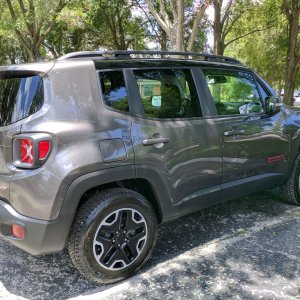 2016 Renegade Trailhawk