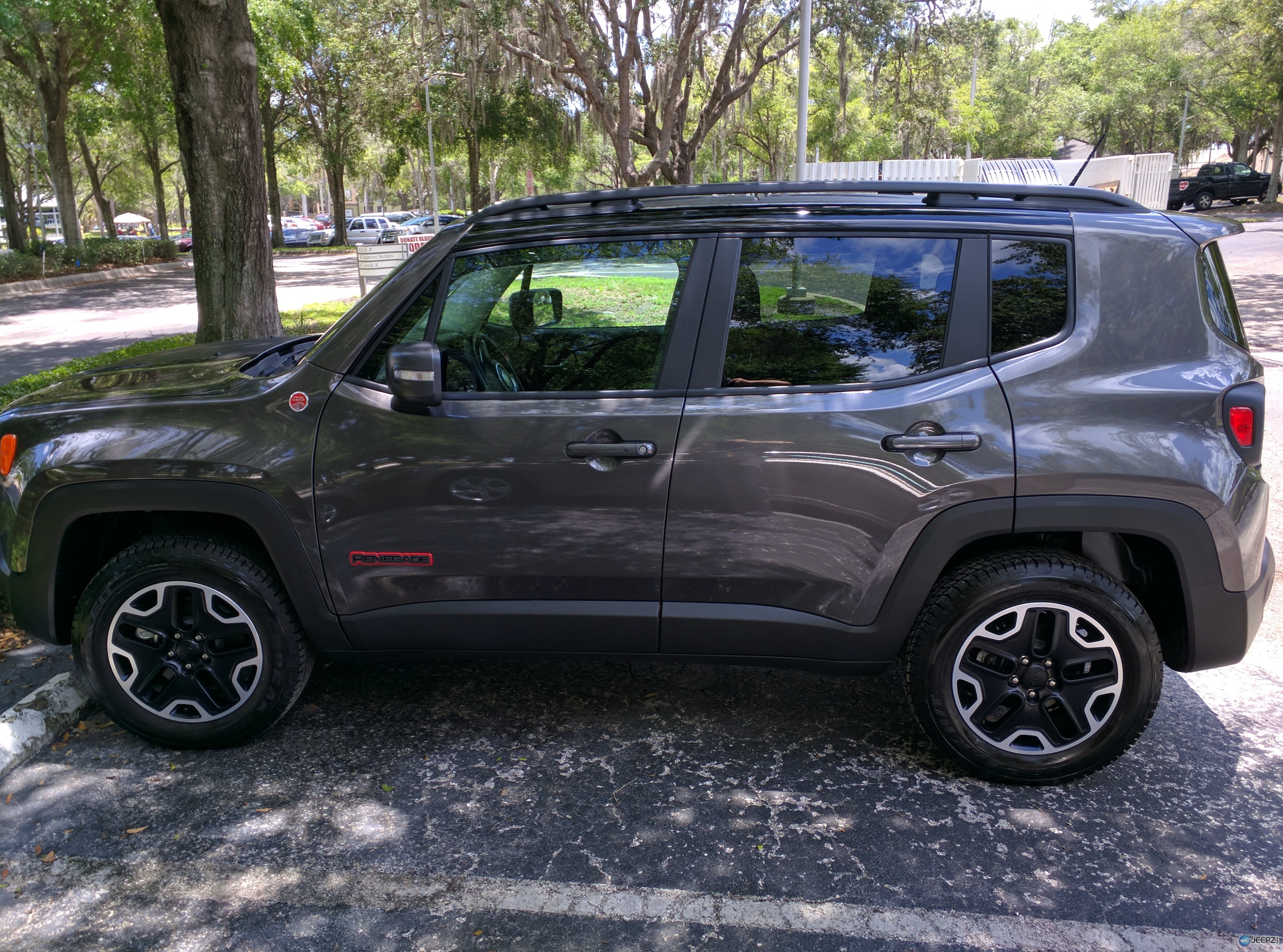 2016 Renegade Trailhawk