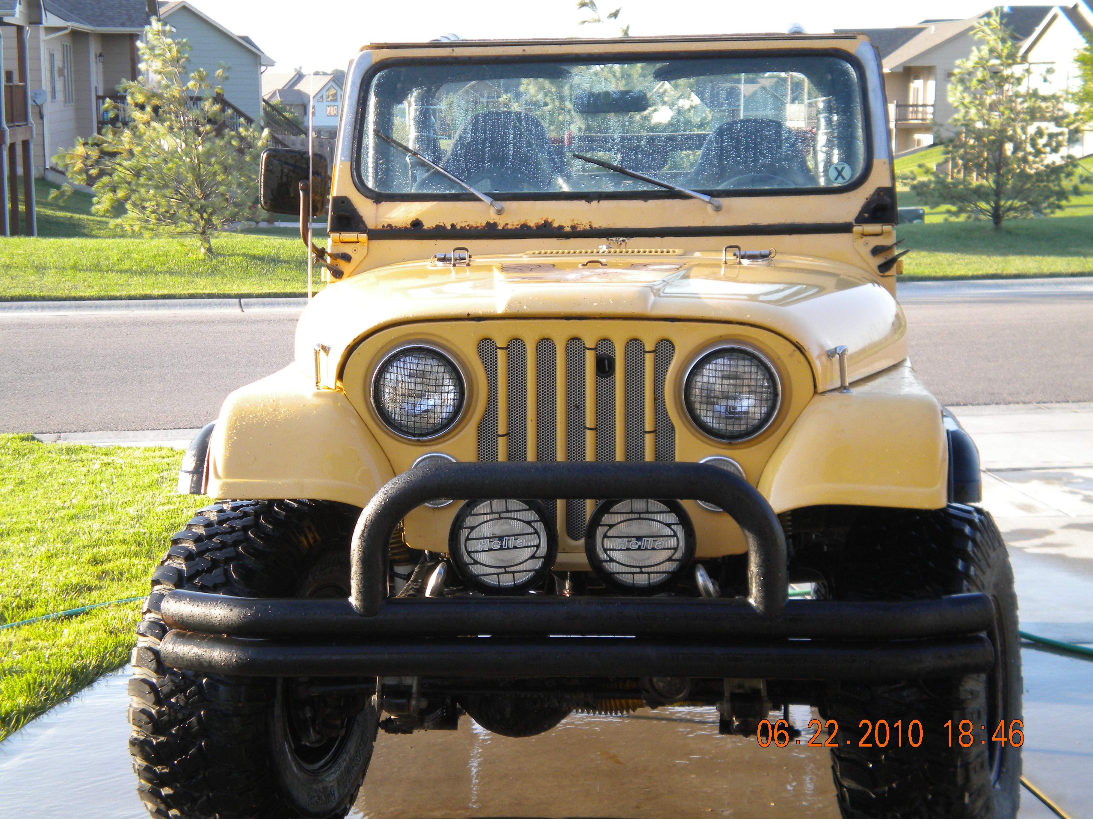 82 CJ Front