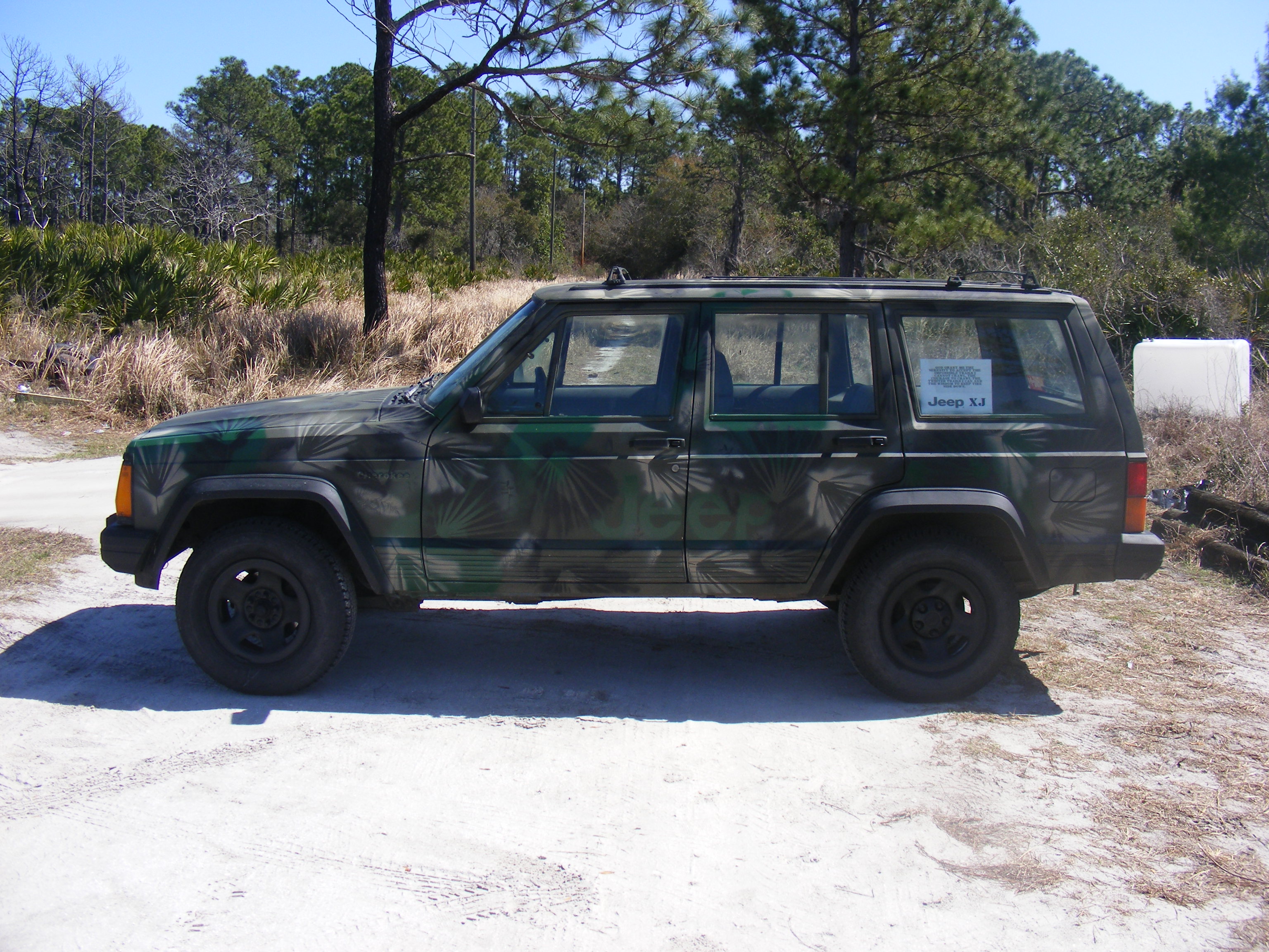 88' Cherokee, after camo paint job