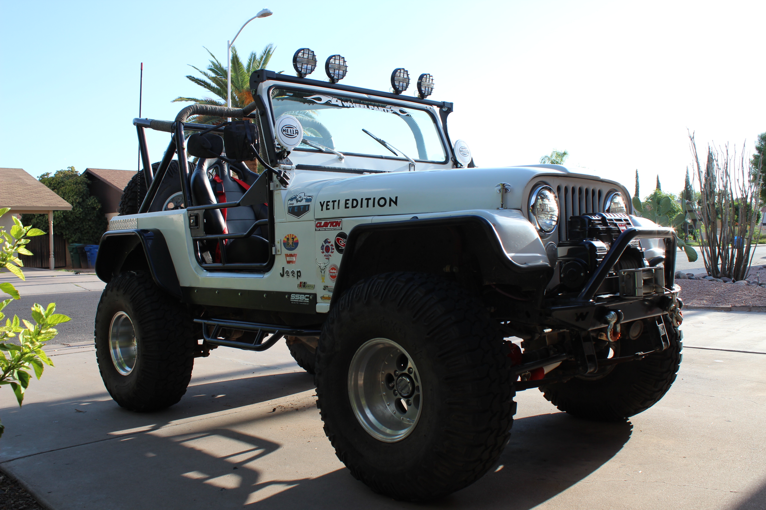 CJ-7 Yeti Edition