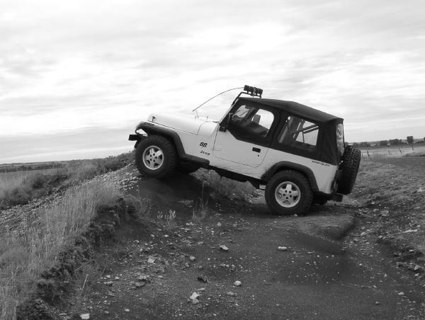 GrayJeepClimb