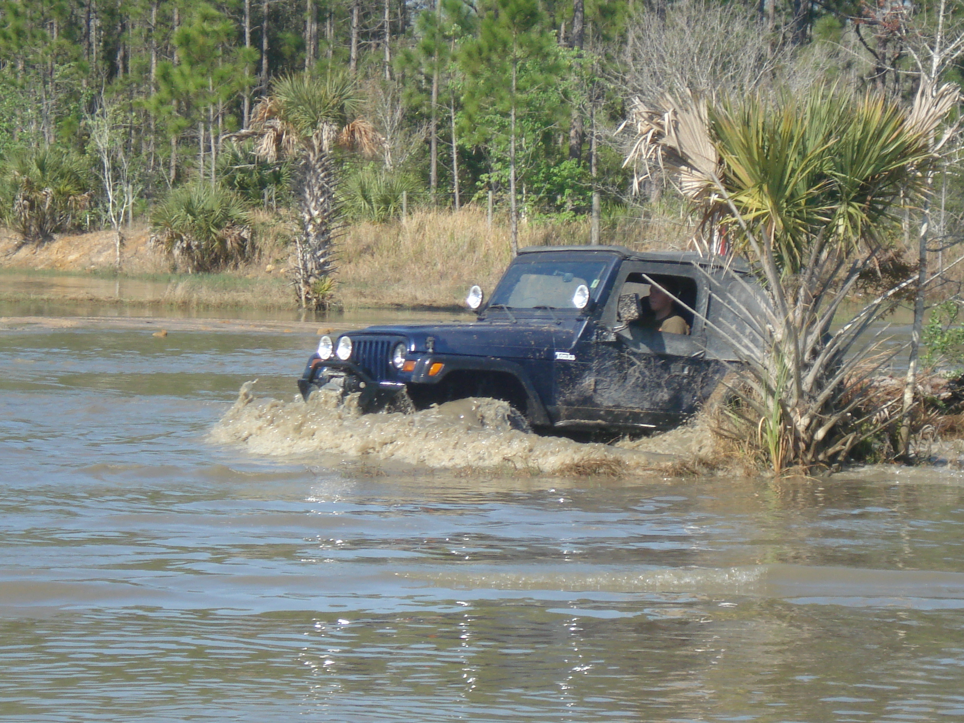 Redneck Yatch Club